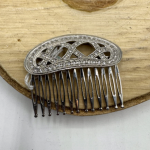 Peina plateada con ministrass