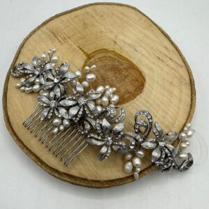 Tocado joya perlas y flores platas